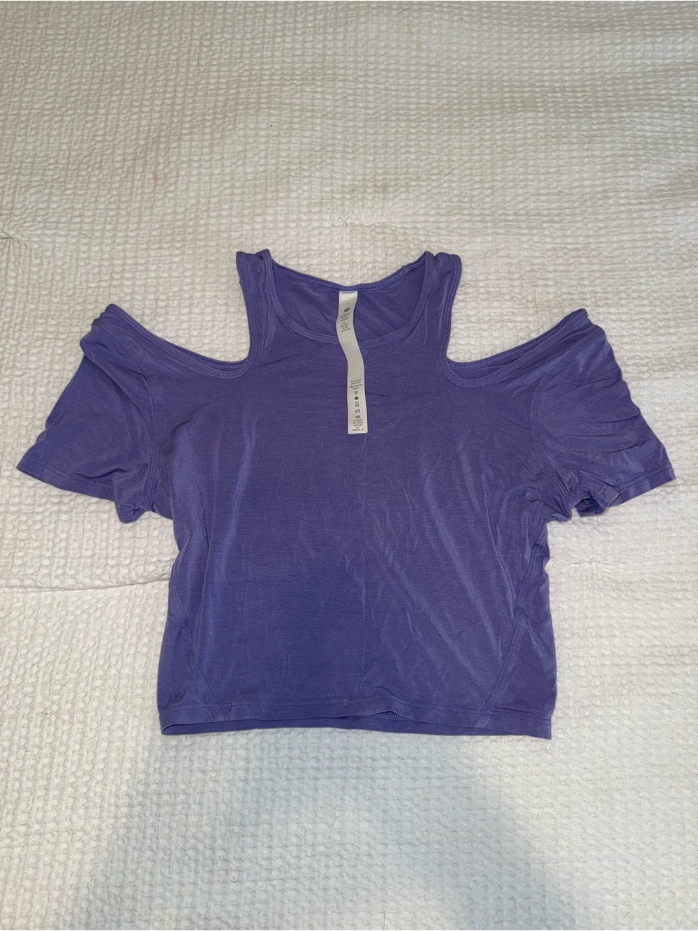 Lululemon crop top
